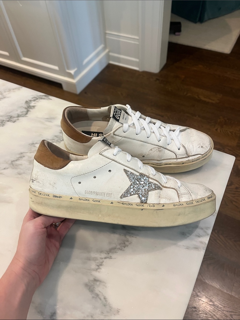 Authentic Golden Goose Sneakers size 40 - Picture 2 of 7